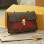 Gucci Zip Around Wallet